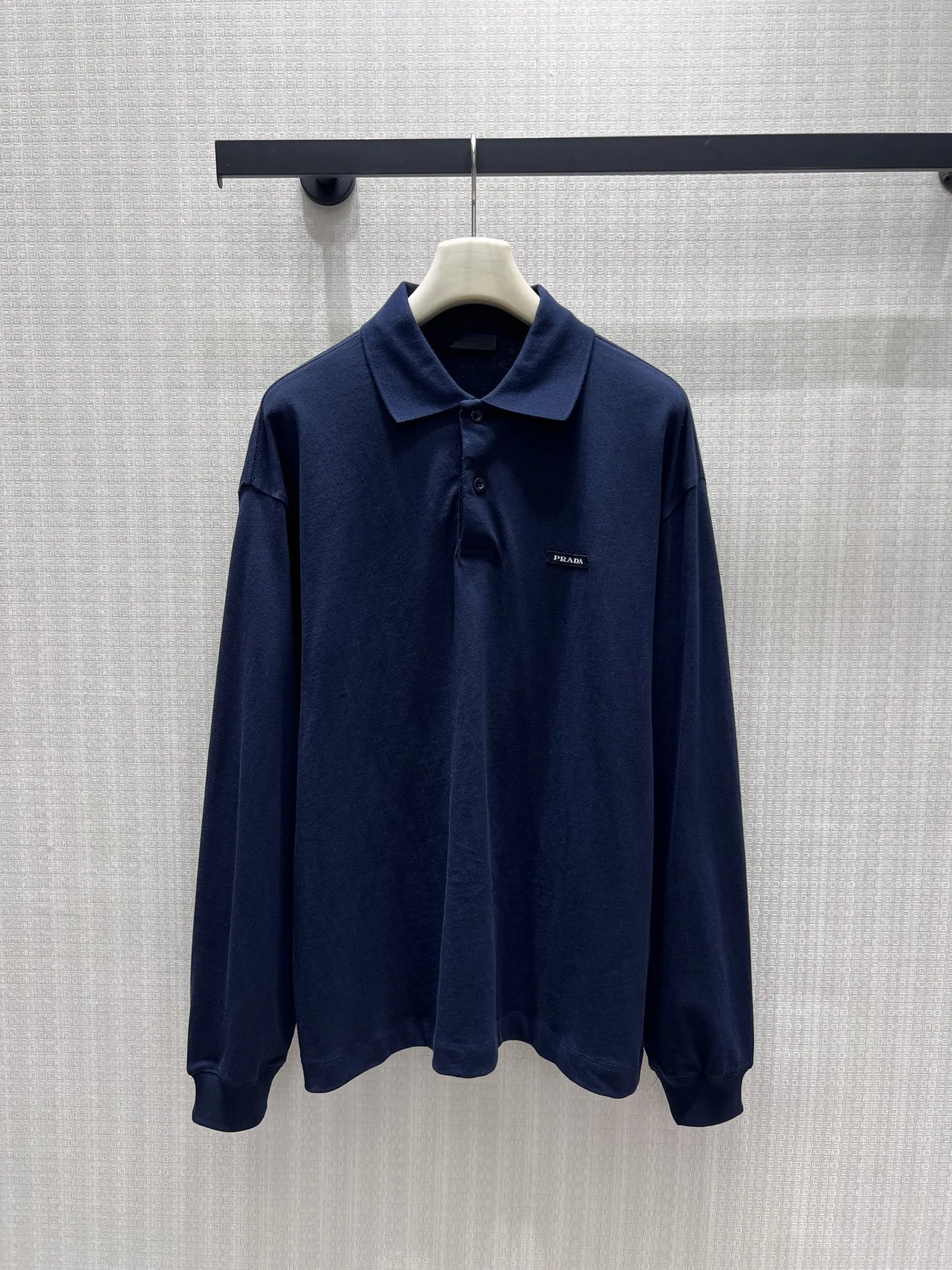 シンプル カジュアル プラダ Tシャツ 偽物 コットン 長袖 ポロシャツ ネイビー