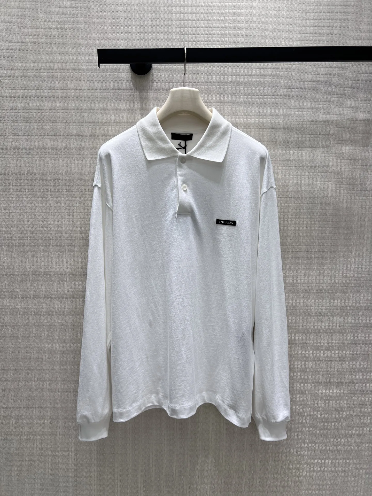 シンプル カジュアル プラダ Tシャツ 偽物 コットン 長袖 ポロシャツ ホワイト
