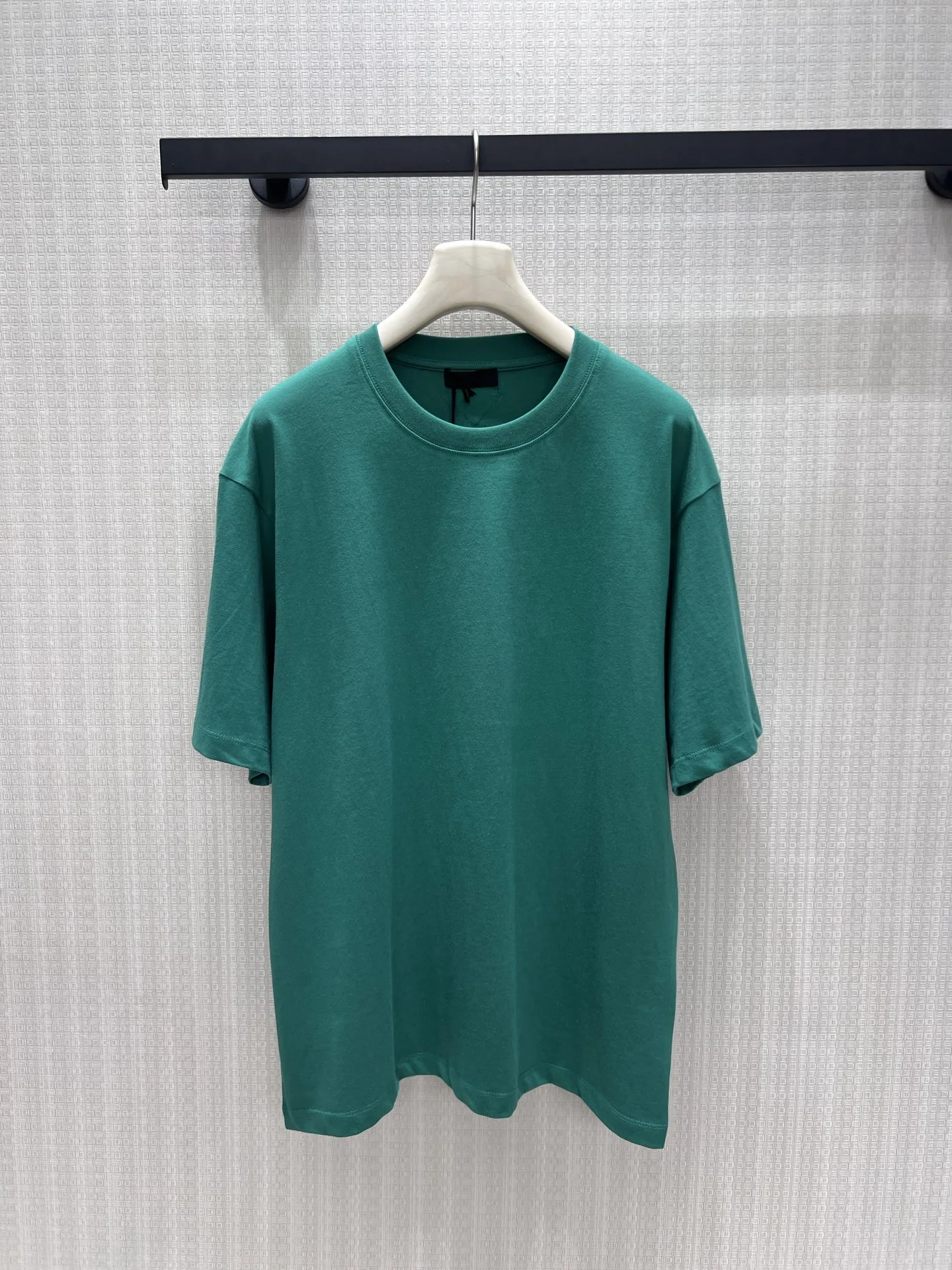 シンプル 洗練された 半袖Tシャツ プラダ Tシャツ 偽物 コットン クルーネック グリーン