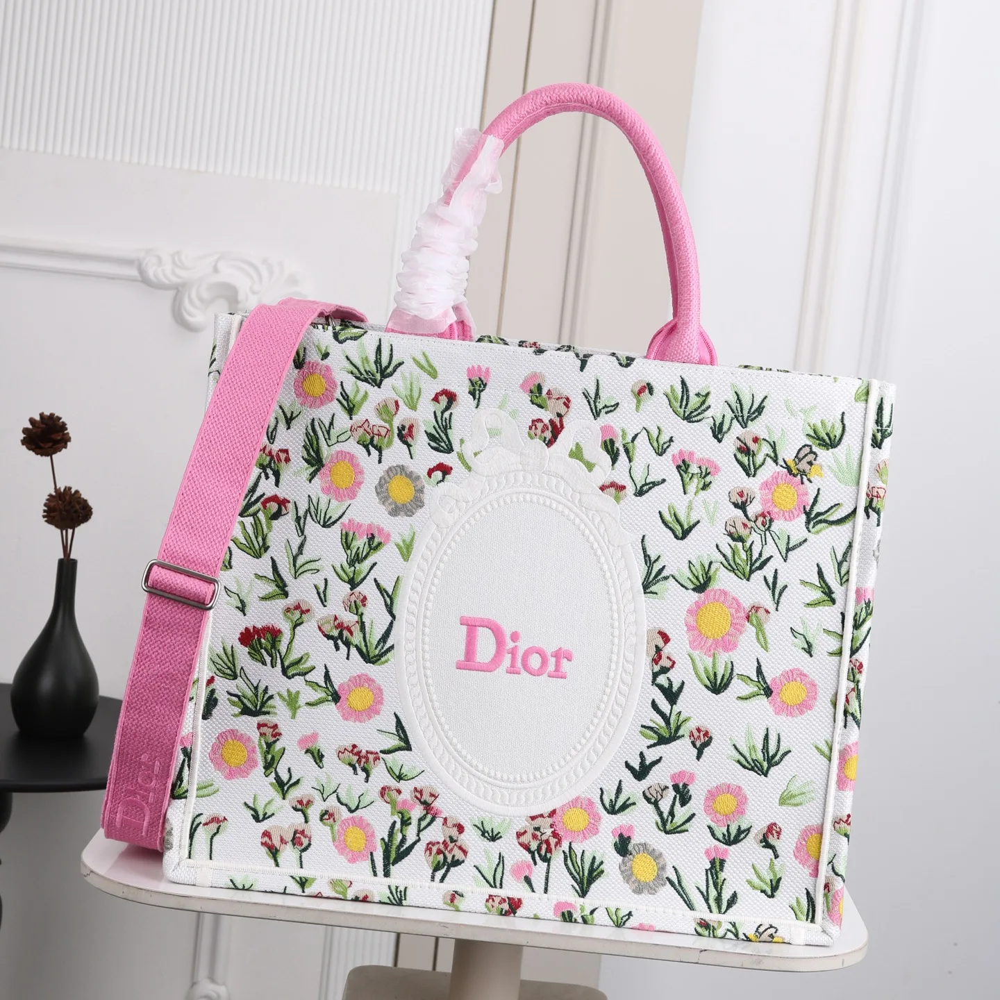 Dior Book Tote ストラップ付きバッグ クリスチャン・ディオール コピー 刺繍入り ラージ