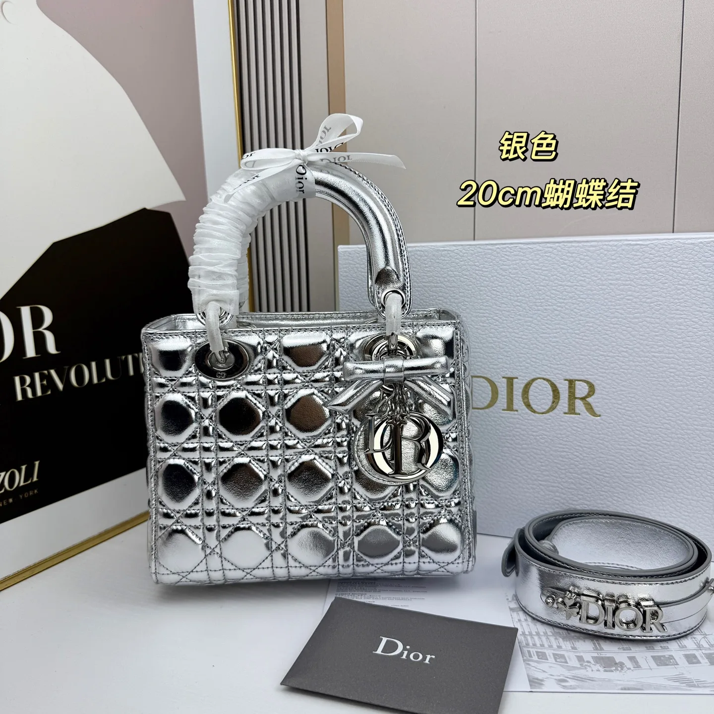 Lady Dior ストラップ付き バッグ スモール クリスチャン・ディオール コピー シルバー