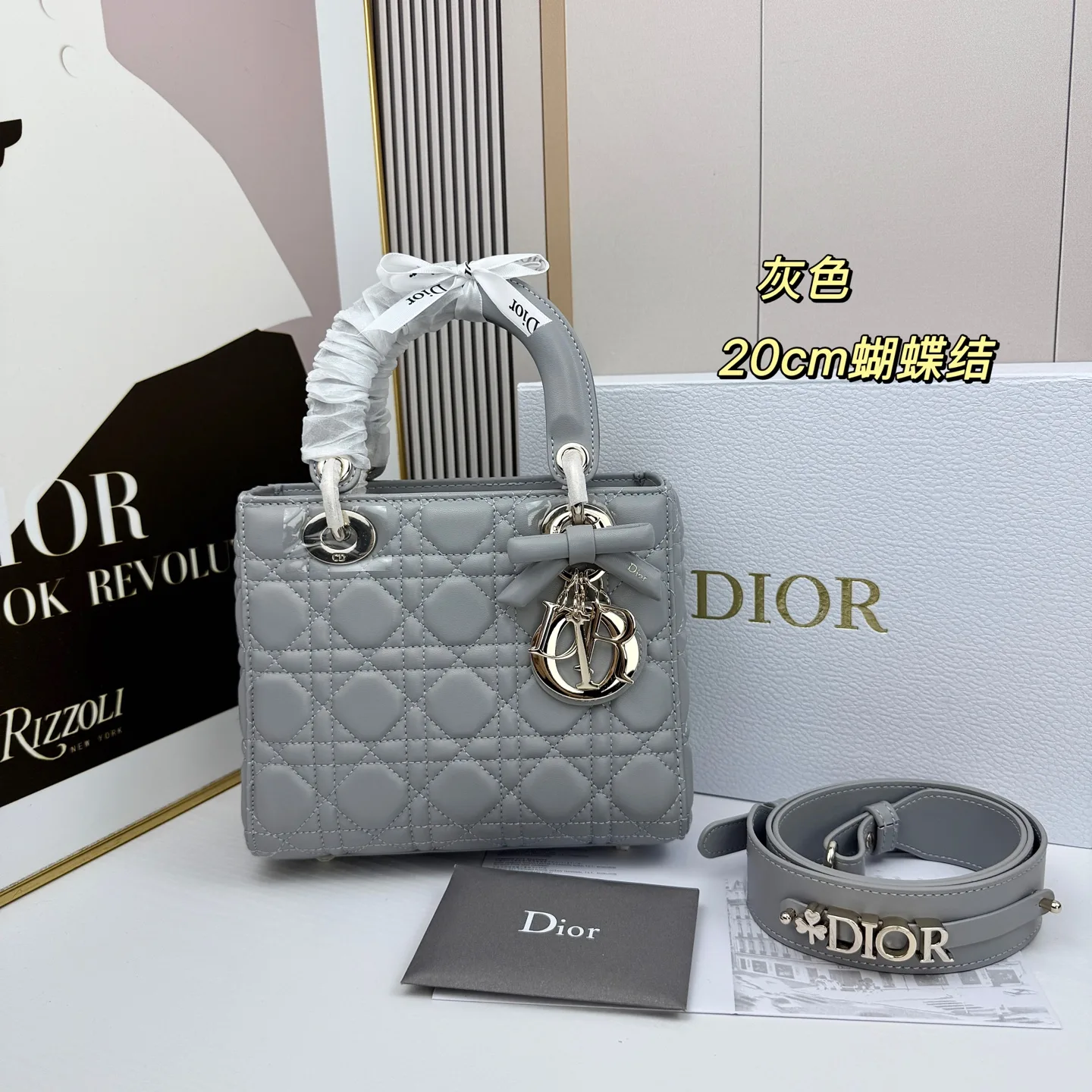 Lady Dior ストラップ付き バッグ スモール クリスチャン・ディオール コピー グレー
