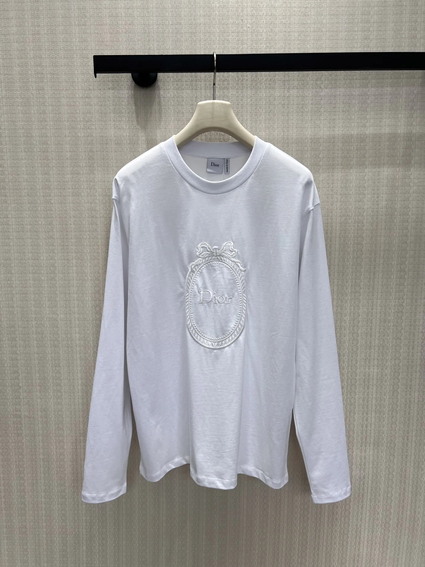 クリスチャン・ディオール Tシャツ コピー 刺繍入り コットン 長袖Tシャツ