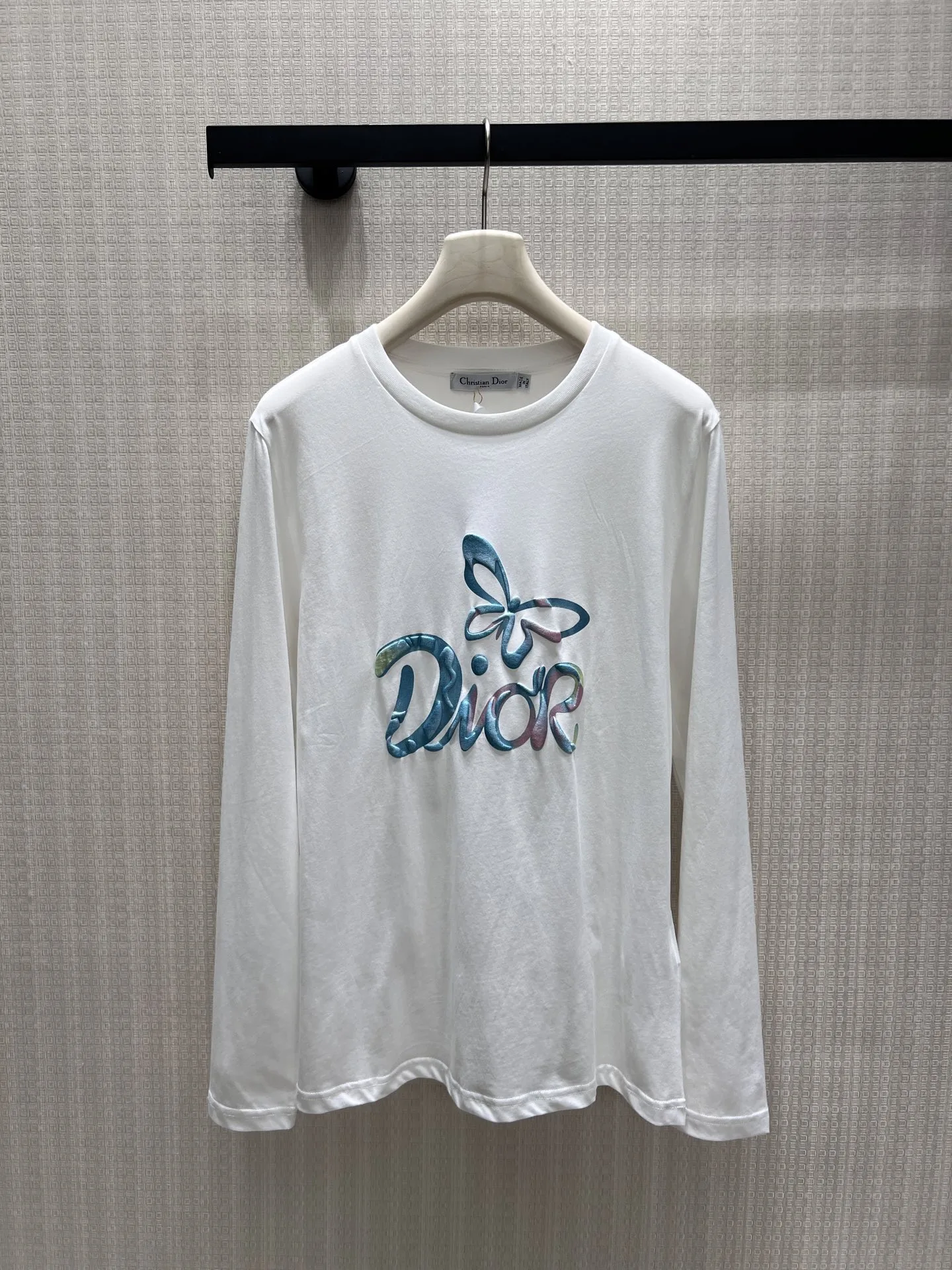 定番 バタフライ＆ロゴ 長袖Tシャツ クリスチャン・ディオール Tシャツ コピー ホワイト