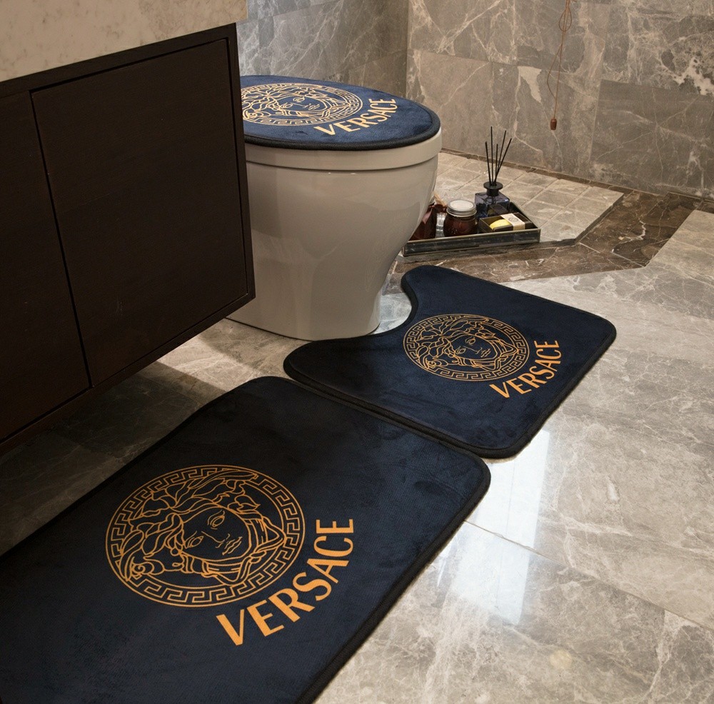 ヴェルサーチェ トイレマットセット コピー ブラック 心地良いです 滑るのを防ぎます 静かな音 浴室 人気