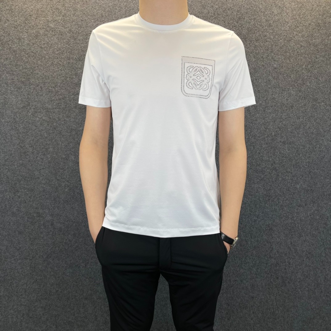選べる5色 人気 合わせやすい ラウンドネック ロエベ tシャツ コピー メンズ 半袖 春夏 新作 カジュアル おしゃれ 