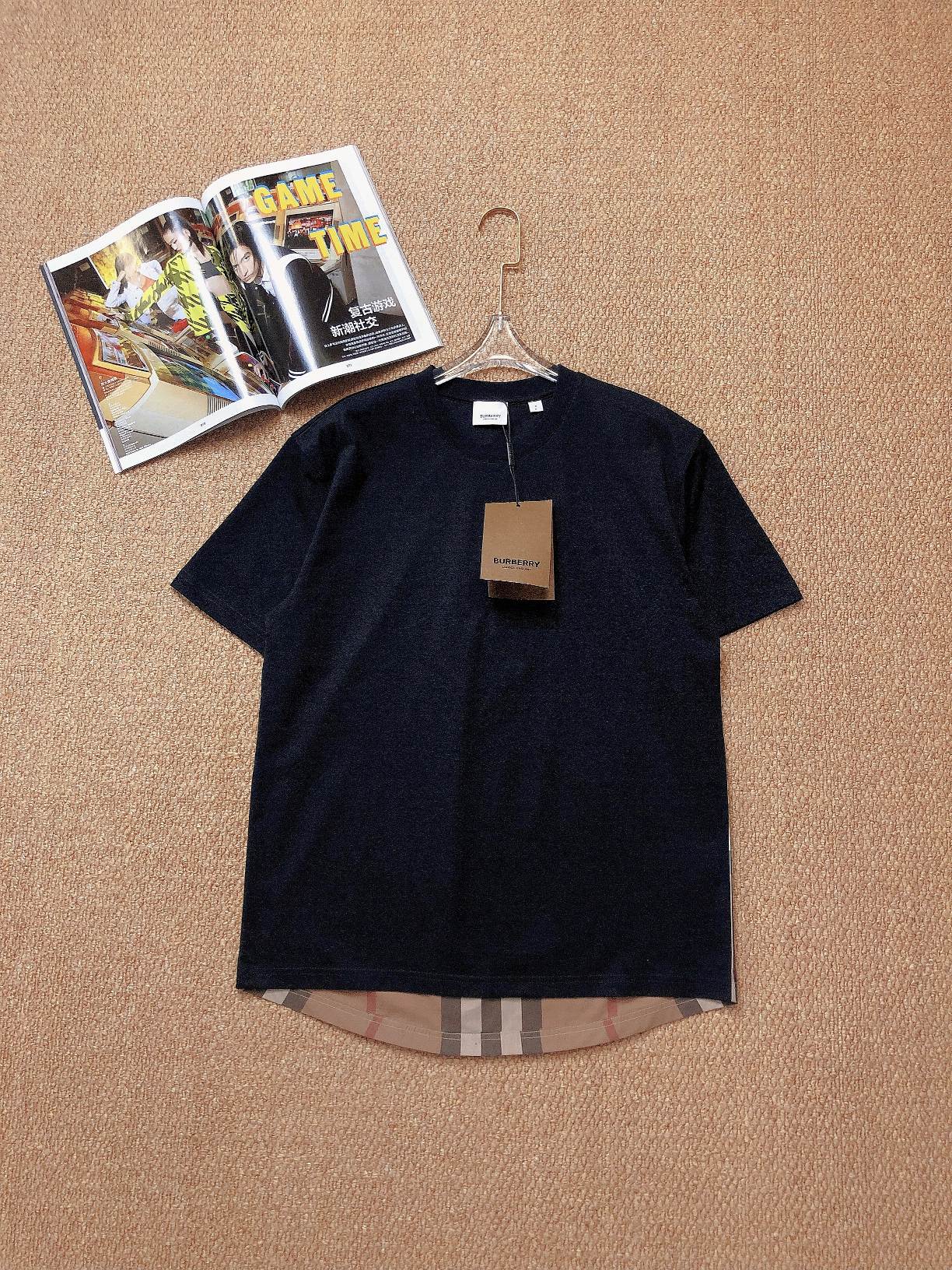 カジュアル 切り替え 着心地いい クールネック プルオーバー バーバリー 半袖tシャツ コピー おしゃれ ゆったり
