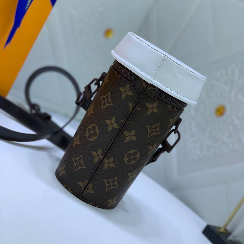 LOUIS VUITTON ルイヴィトン コピー コーヒーカップ M80812 2021秋冬 カプセル コレクション ショルダーポーチ クロスバッグ 斜め掛け カバン