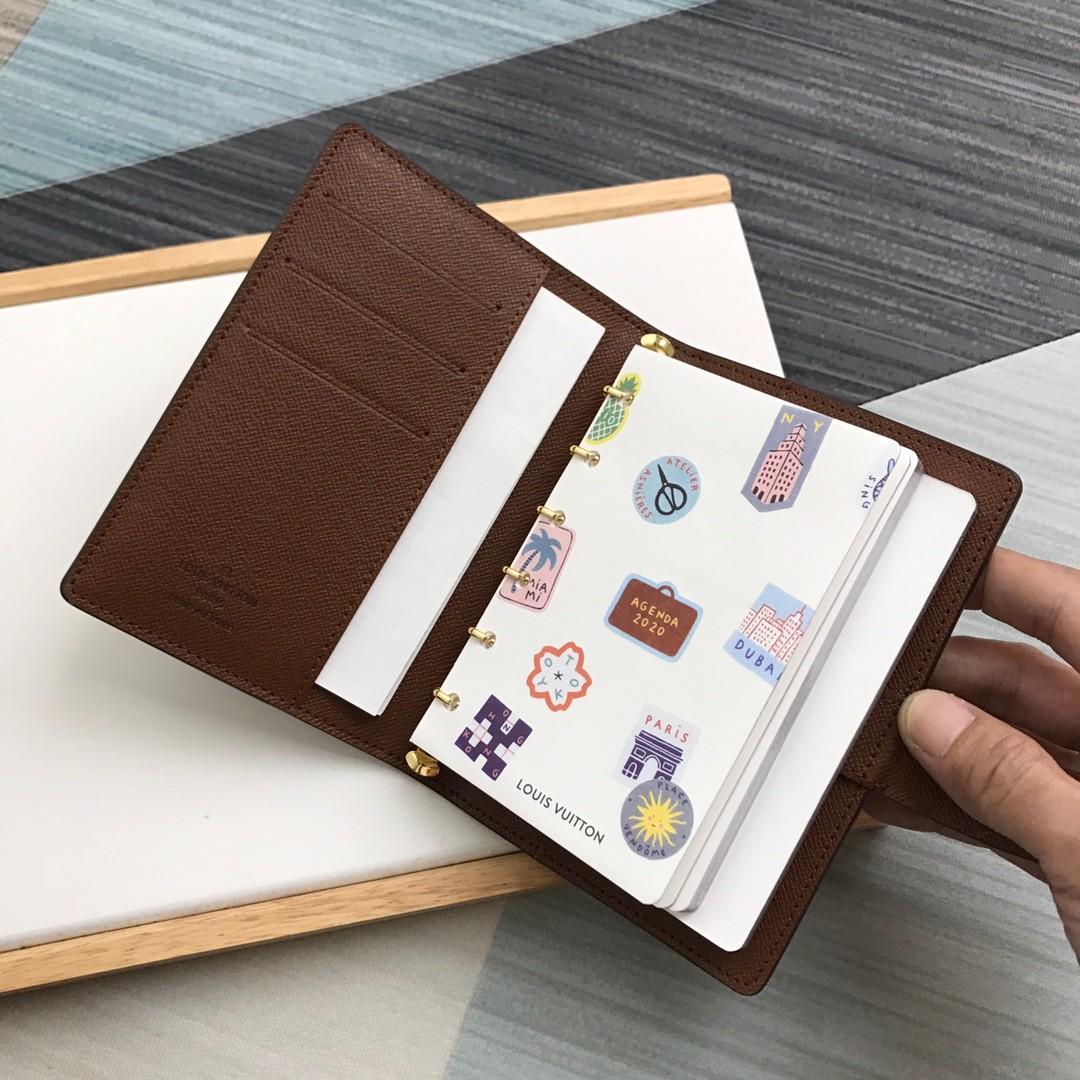 LOUIS VUITTON ルイヴィトン ノマド アジェンダMM システム手帳 新作】☆大人気☆ ルイ・ヴィトン☆アジェンダ MM / 手帳 (Louis