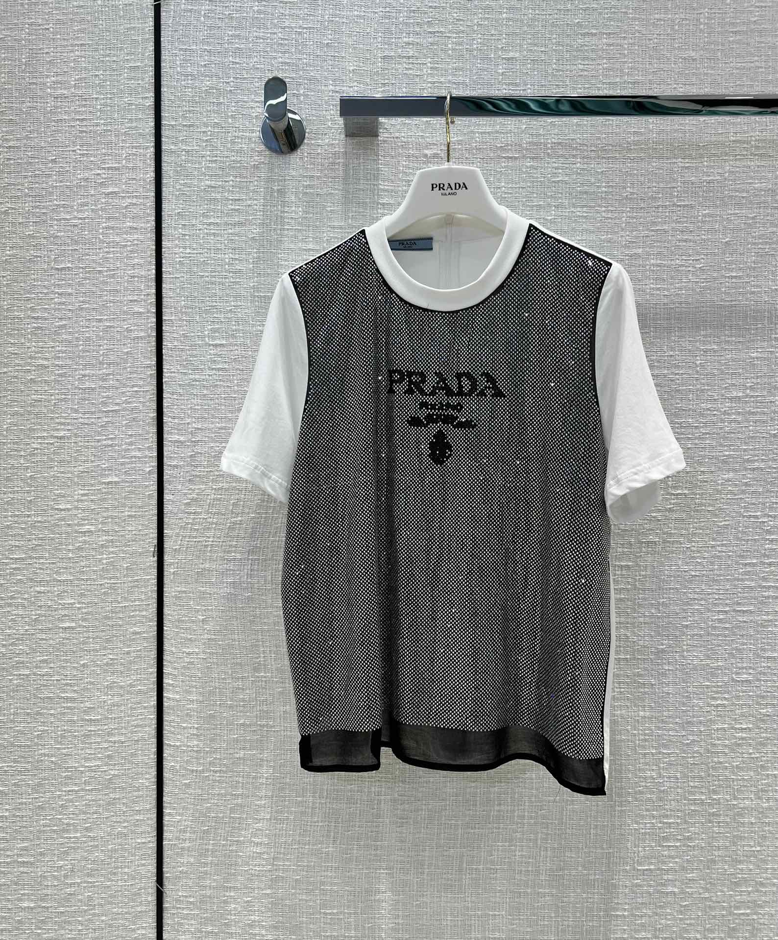 おしゃれ 重ね着風 切り替え クルーネック プラダ 半袖tシャツ コピー カジュアル 着痩せ 春夏 新作 人気