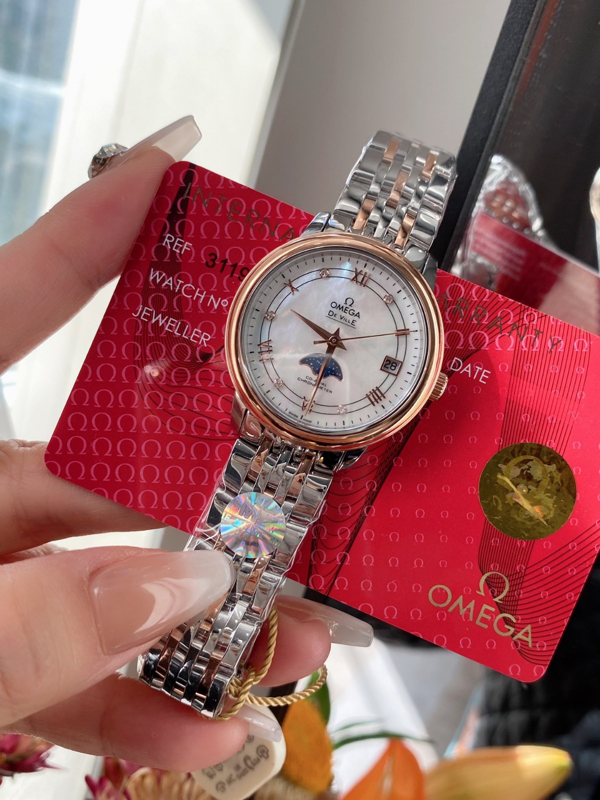 レディース おしゃれ エレガント オメガ 時計 コピー 33mm 日付表示 サファイアガラス 腕時計 