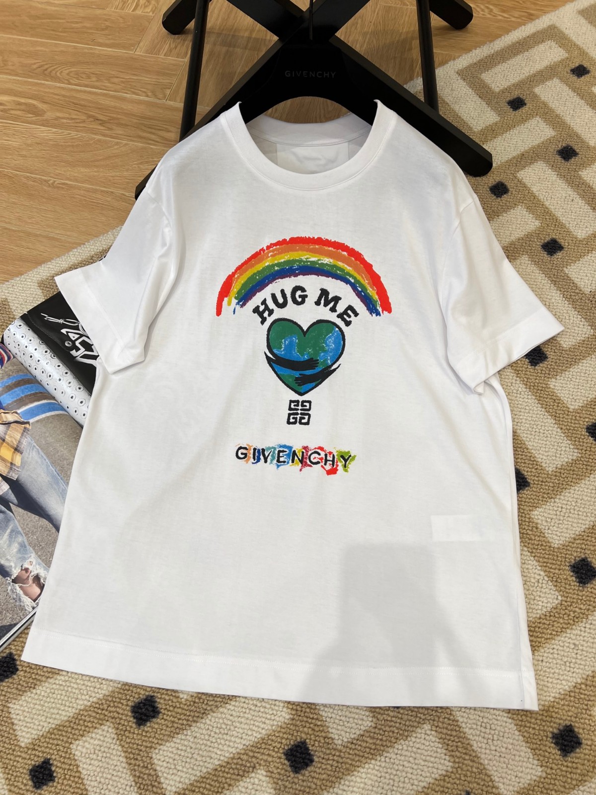 ユニセックス 春夏 人気 新作 プリント 着心地いい ジバンシィ Tシャツ コピー 半袖 トップス おしゃれ カジュアル