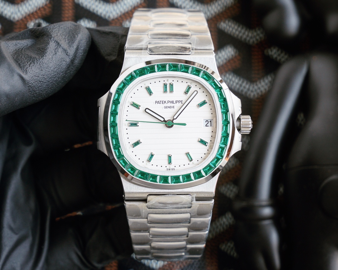 人気 おしゃれ 腕時計 キラキラ パテック・フィリップ 時計 コピー 5711/113P-001 高級感 