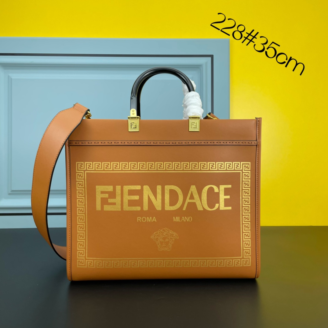 Fendace プリント レディース 2WAY トートバッグ ブラウン レザー ロゴ フェンディ バッグ 人気 コピー 