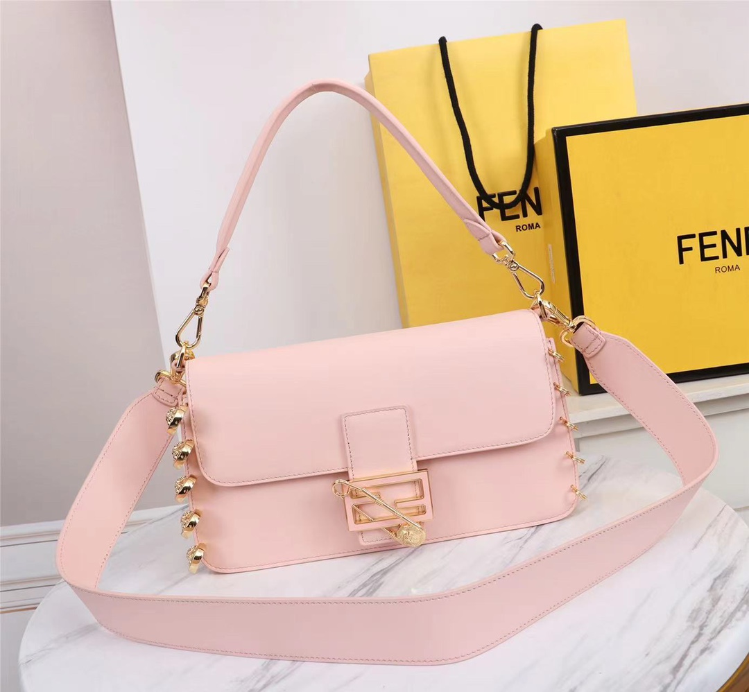 FENDI × VERSACE 可愛い セーフティーピン フェンディ バッグ 人気 コピー 上品 おしゃれ ショルダーバッグ