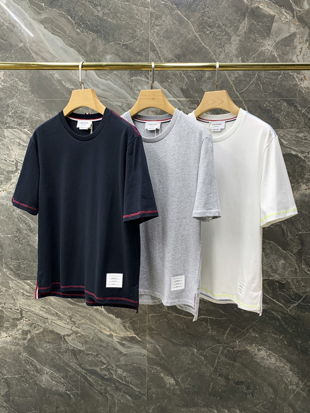 男女兼用 おしゃれ バイカラー クルーネック コットン ドムブラウン tシャツ コピー 半袖 