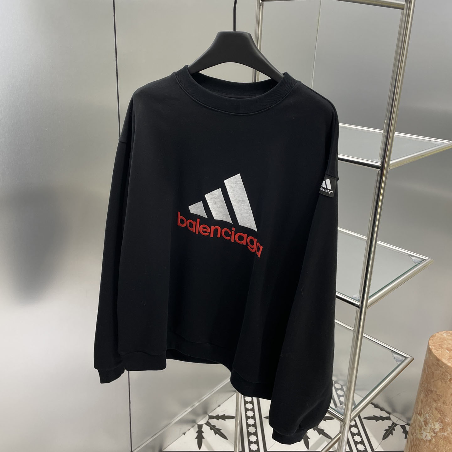 BALENCIAGA x ADIDAS オーバーサイズ スウェットシャツ バレンシアガ パーカー コピー ブラック