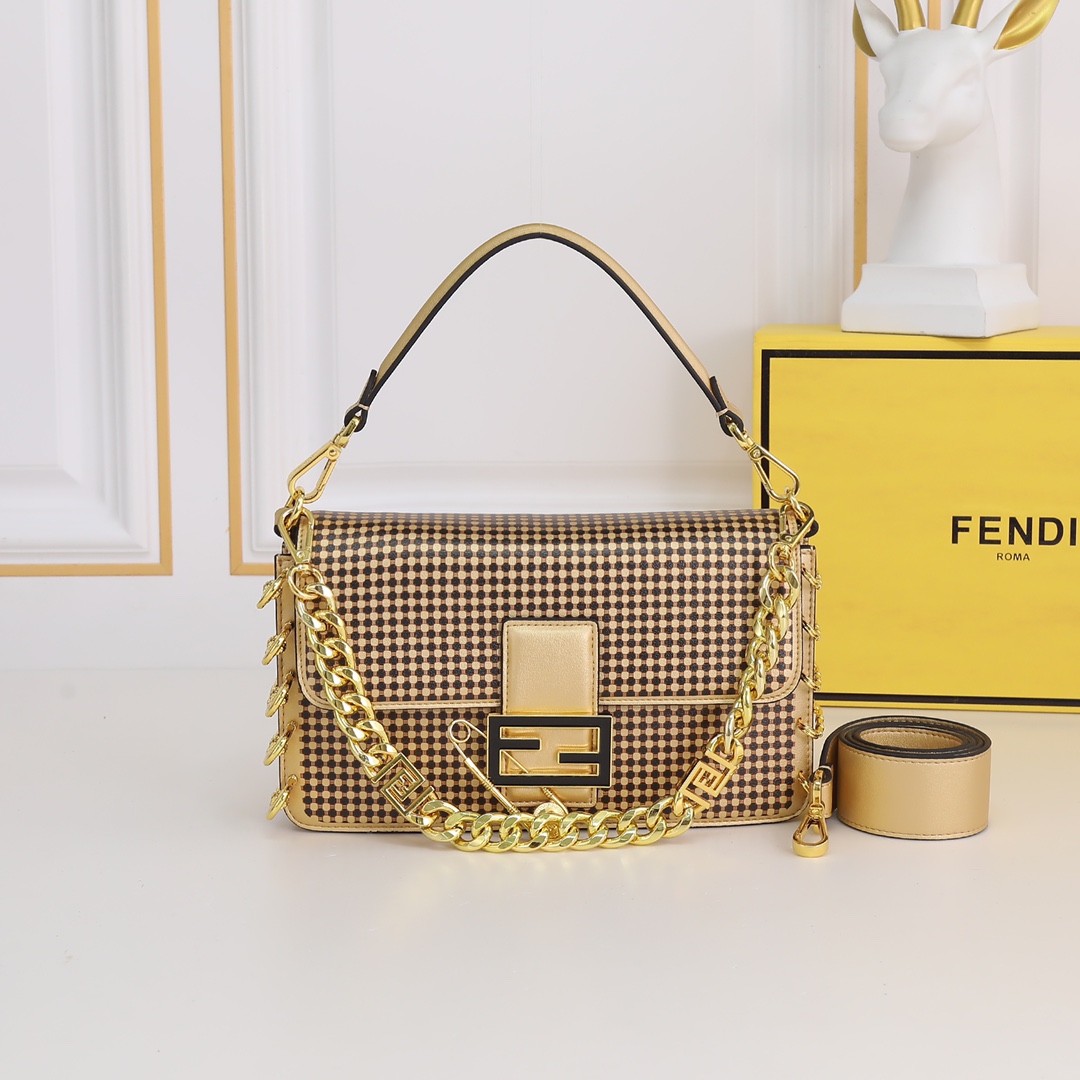 VERSACE by FENDI セーフティーピンブローチバゲット フェンディ バッグ コピー ショルダーバッグ