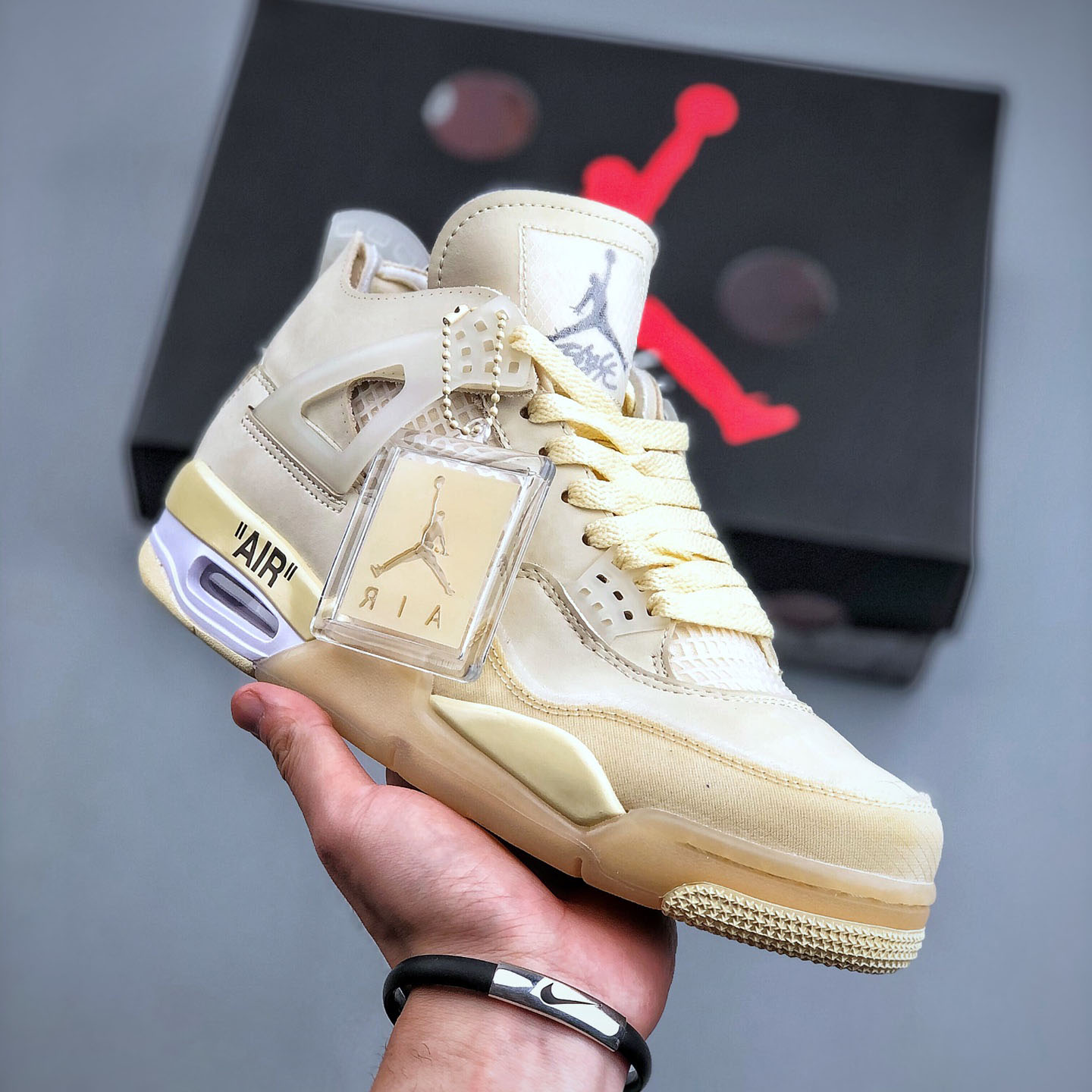 Off-White×Nike air Jordan 4 スニーカー オフホワイト スニーカー コピー 軽量 おしゃれ ナイキ