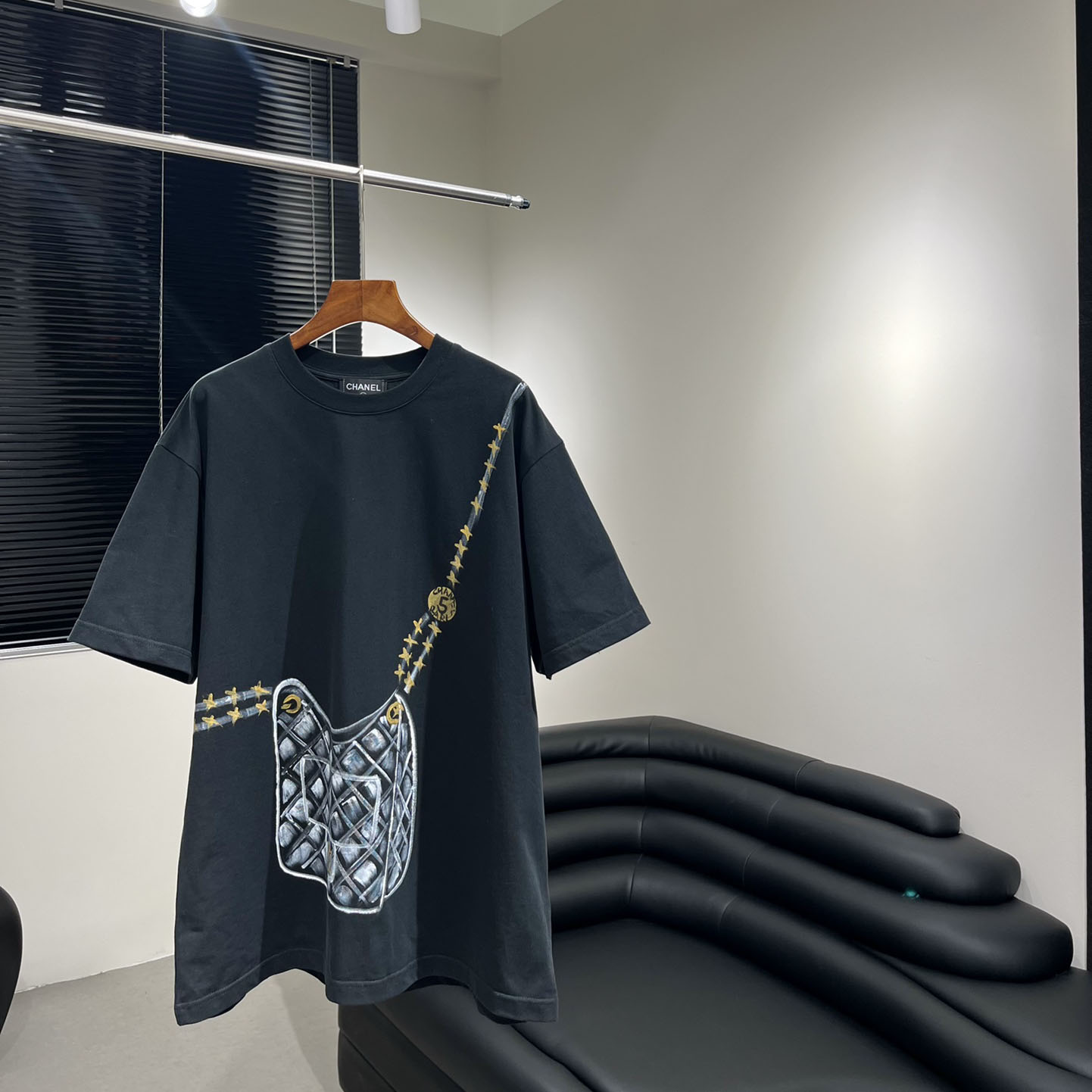 合わせやすい ゆったり カジュアル 半袖Tシャツ シャネル Tシャツ コピー 春夏 ファッション