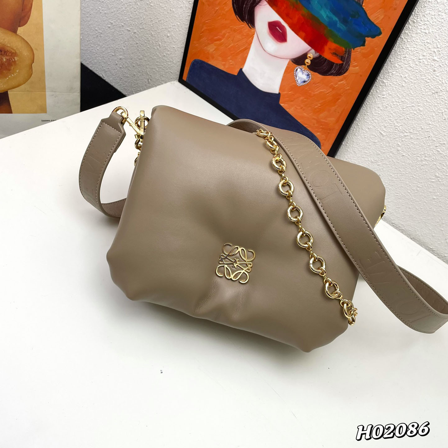 人気 新作 可愛い パファー ゴヤバッグ ロエベ バッグ コピー チェーン ショルダーバッグ グレー