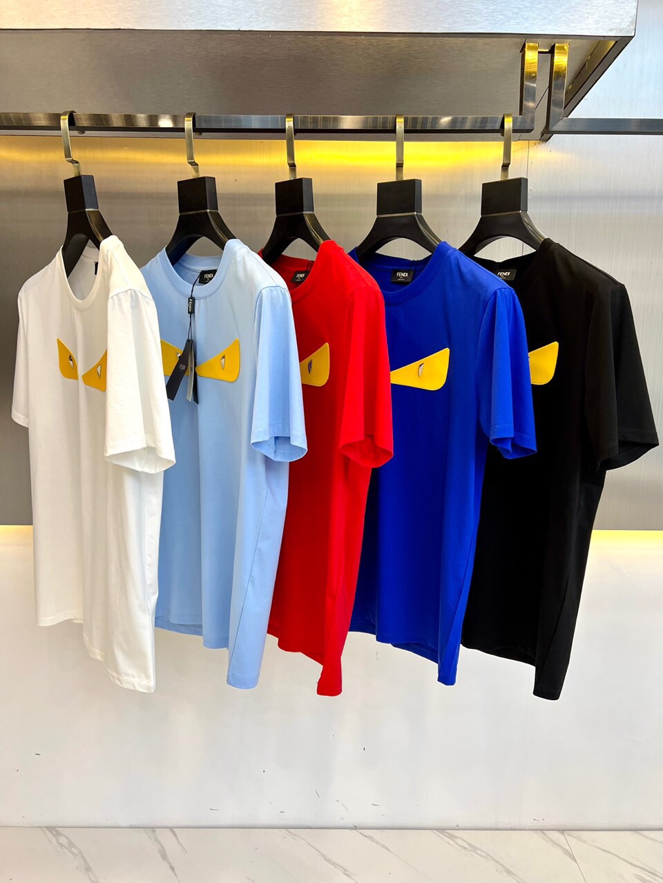 メンズ ファッション クルーネック フェンディ Tシャツ コピー 半袖 トップス