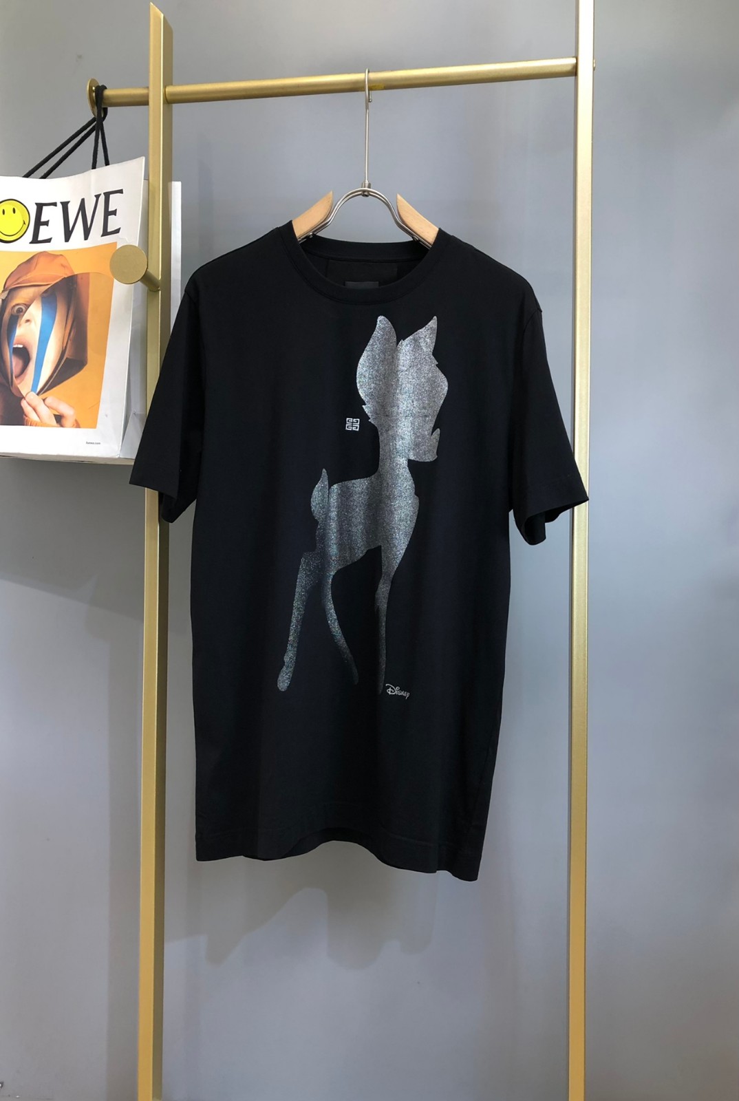 Givenchy x ディズニー 可愛い Bambi ジバンシィ Tシャツ コピー 半袖 トップス