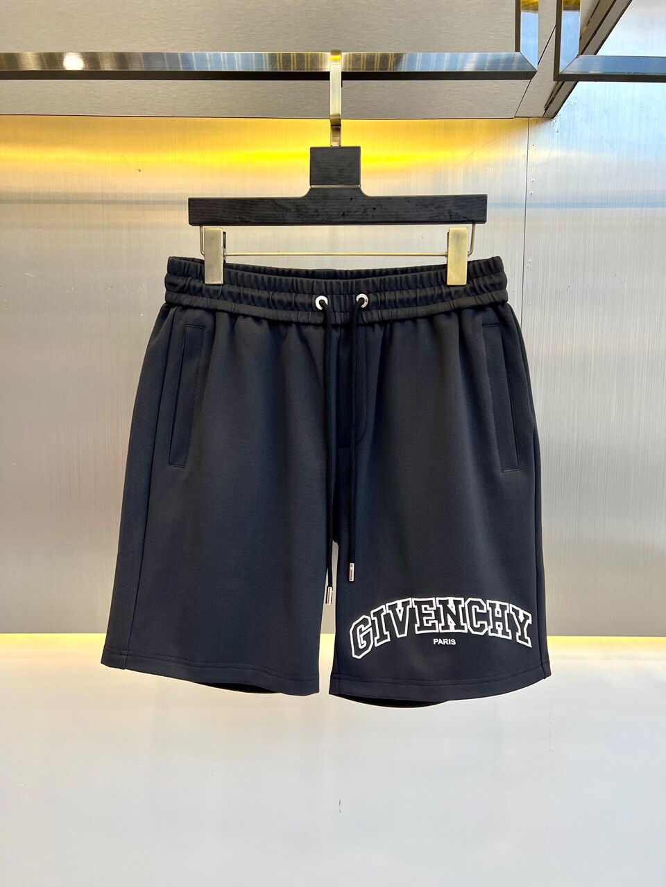 ジバンシィ パンツ コピー メンズ ショートパンツ 春夏 カジュアル 快適 コットン ショーツ 