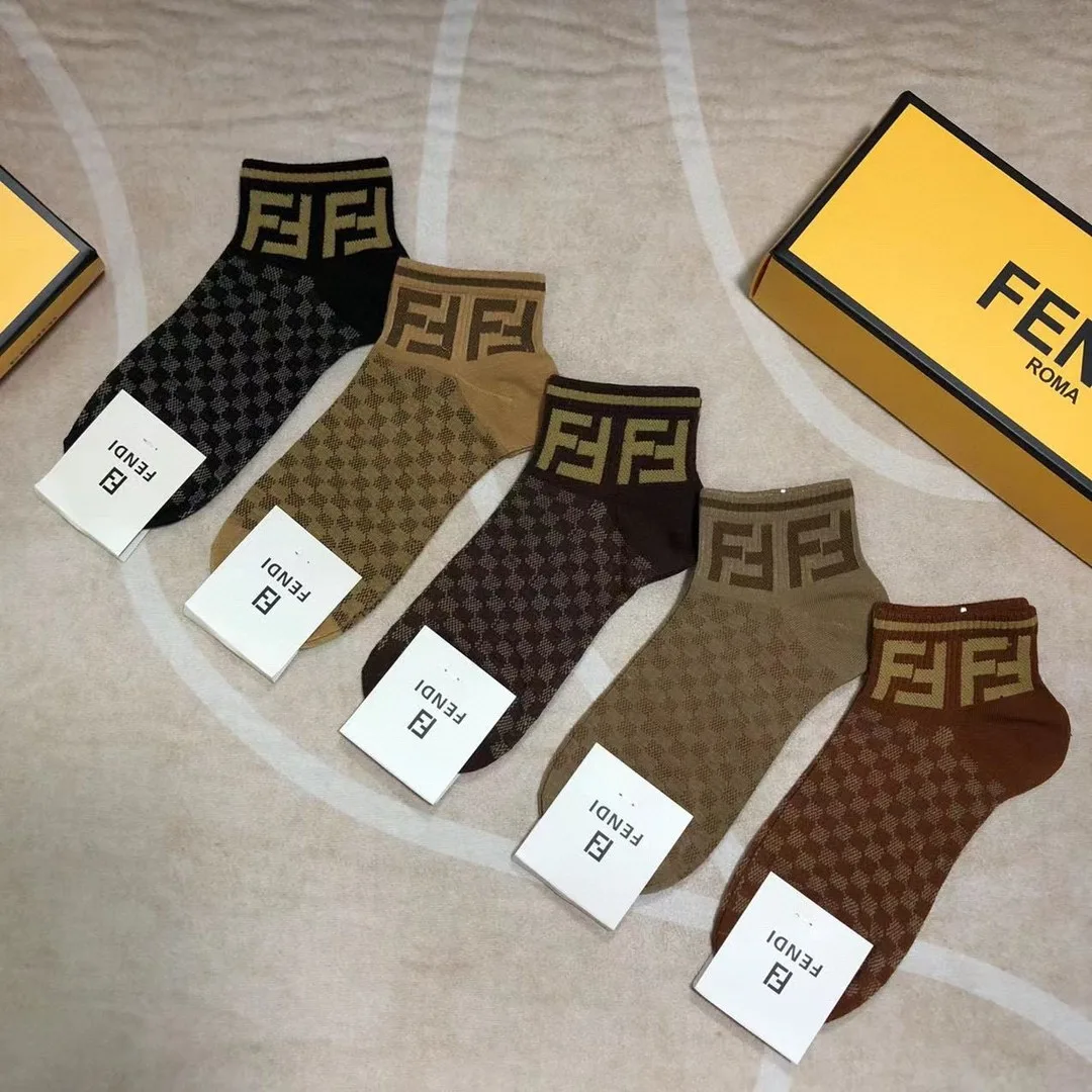 フェンディ 靴下 偽物 コットン シンプル おしゃれ 5足組 アンクルソックス フェンディ 靴下 偽物 コットン シンプル おしゃれ 5足組 アンクルソックス
