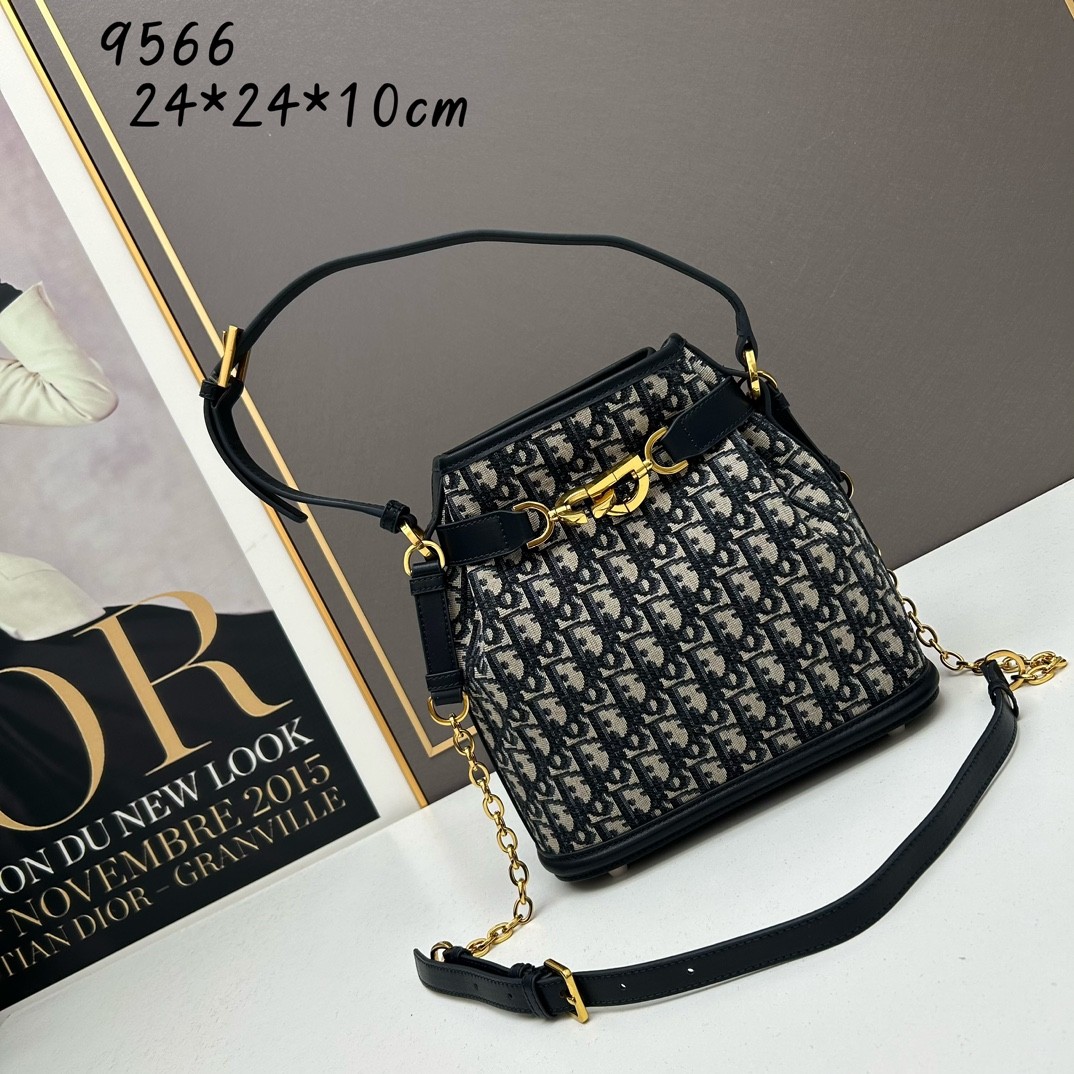 ミディアム C'EST DIOR バッグ クリスチャン・ディオール バッグ コピー 