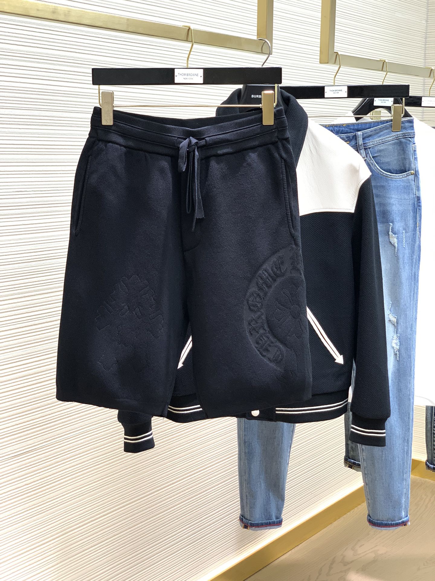 カジュアル リラックス ロゴ入り クロムハーツ パンツ コピー ショートパンツ ブラック