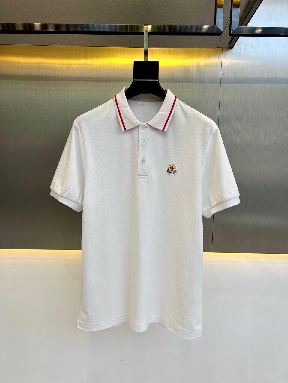 洗練された コットンピケ ポロシャツ モンクレール tシャツ コピー 半袖 トップス ホワイト
