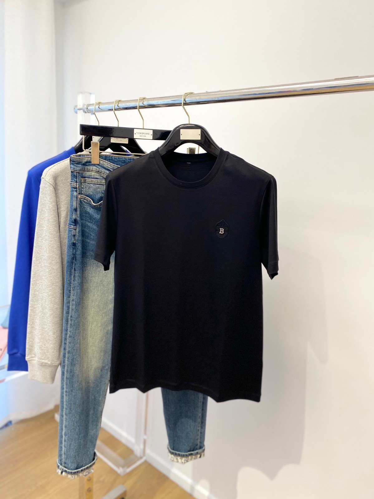 シンプル 合わせやすい クルーネック コットン バルマン Tシャツ コピー 半袖 ブラック