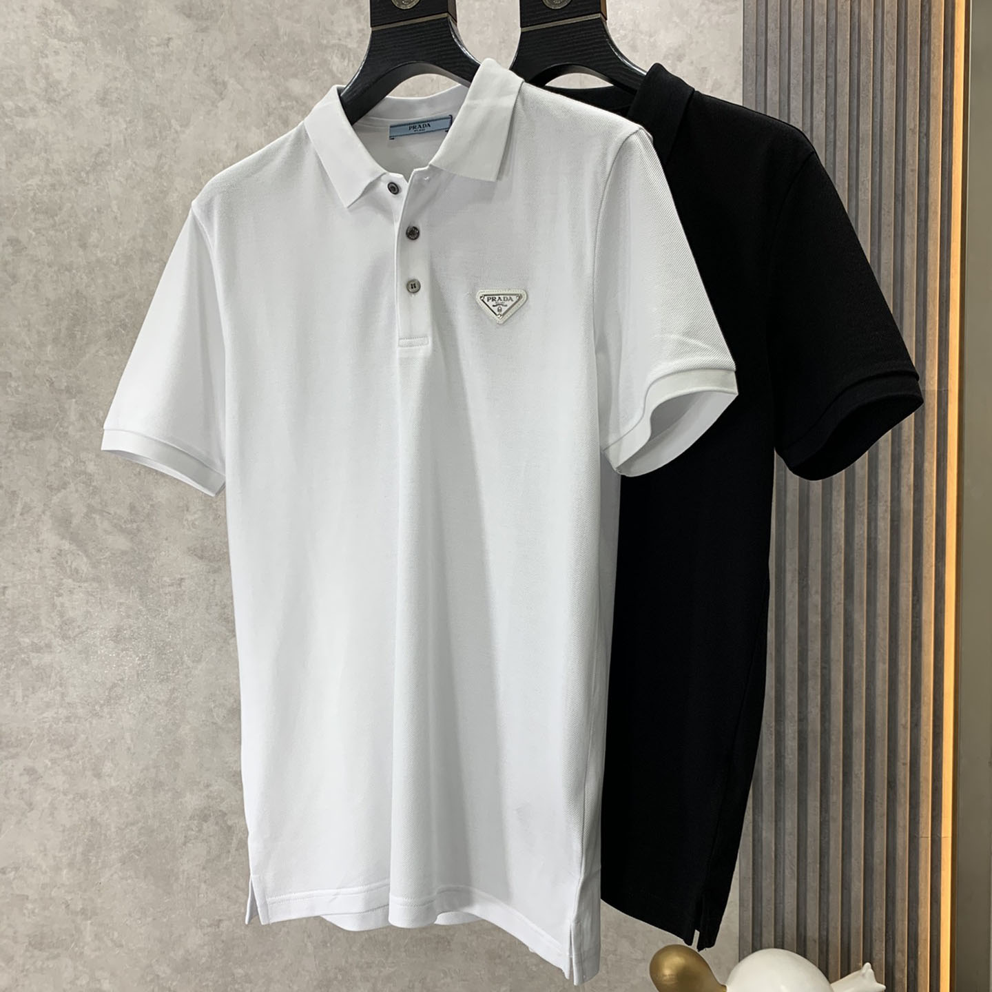 洗練された カジュアル ロゴ プラダ Tシャツ コピー 半袖 コットンピケ ポロシャツ