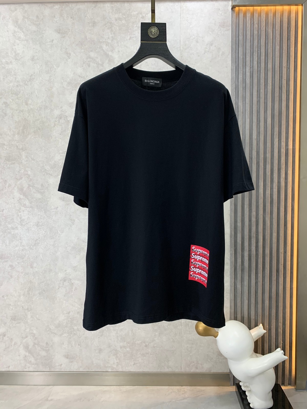 カジュアル おしゃれ バレンシアガ Tシャツ コピー プリント 人気 クルーネック コットン