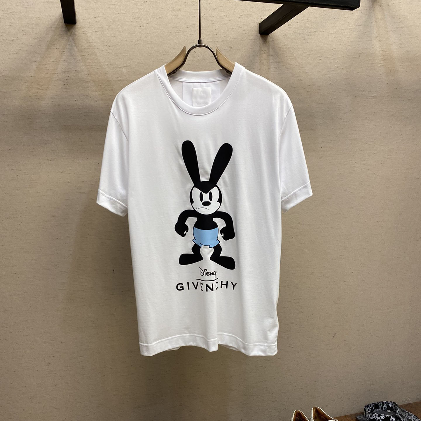 Disney オズワルド・ザ・ラビット ジバンシィ Tシャツ コピー 半袖