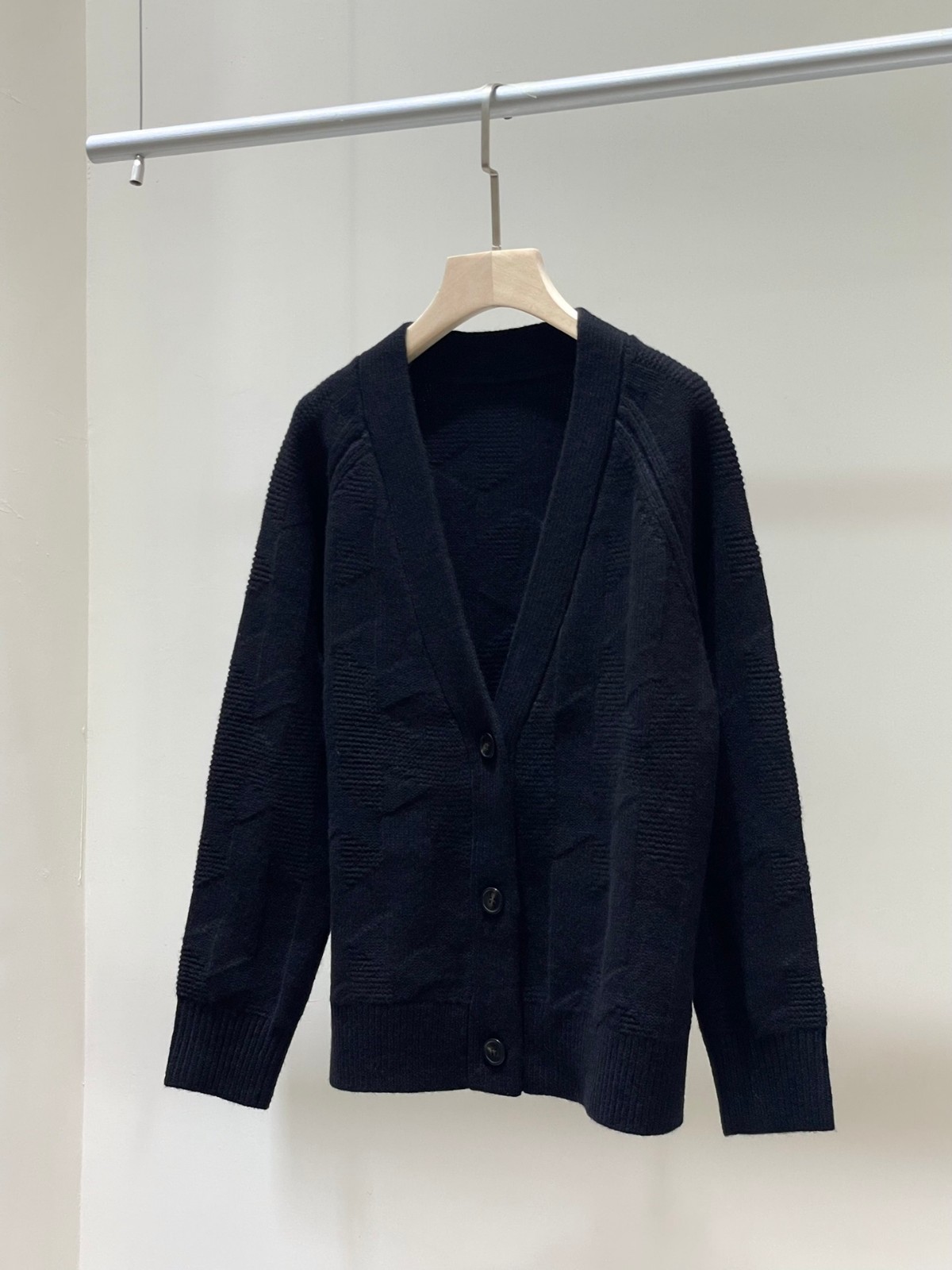 シンプル 合わせやすい Vネック 長袖 ウール カーディガン エルメス カーディガン コピー