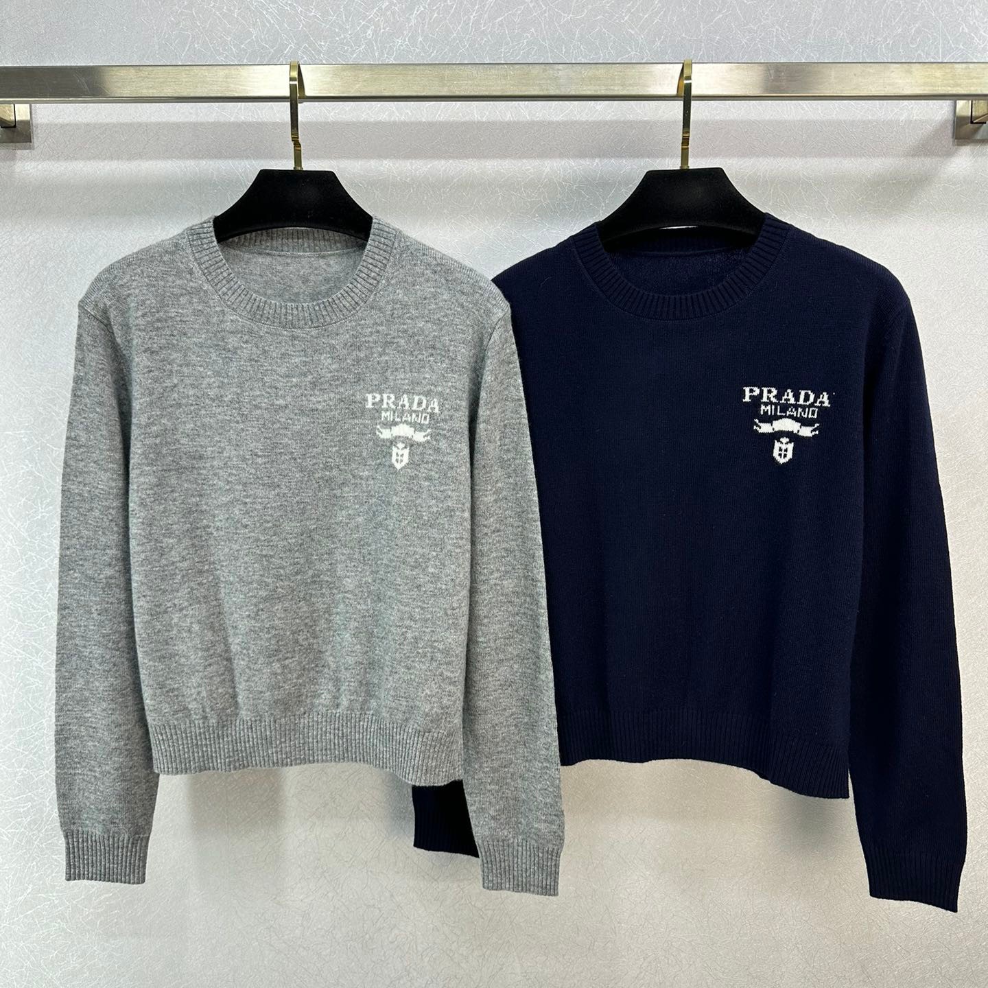 定番 人気 カシミヤ＆ウール クルーネック プラダ セーター コピー レディース