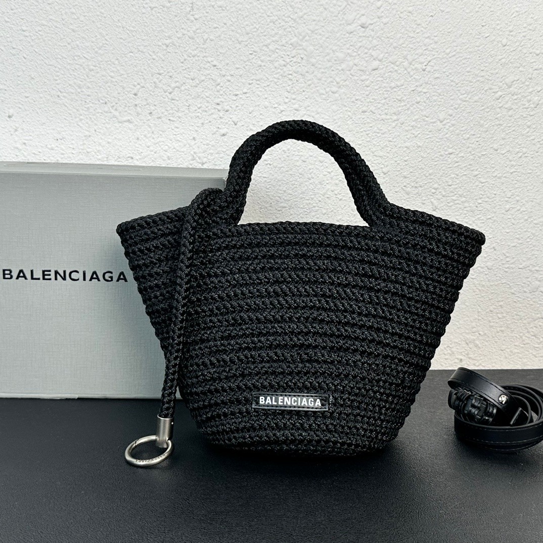 レディース IBIZA スモール ストラップ付きバスケット バレンシアガ バッグ コピー ブラック
