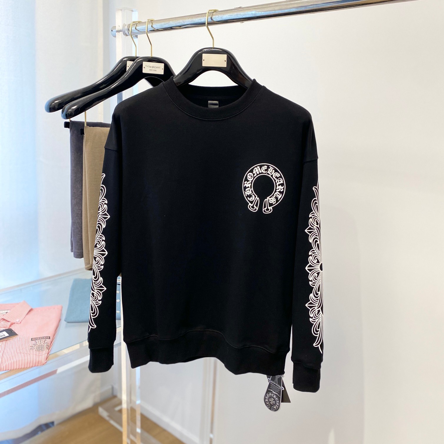 定番 おしゃれ ロゴ プリント クルーネック スウェットシャツ クロムハーツ Tシャツ コピー ブラック