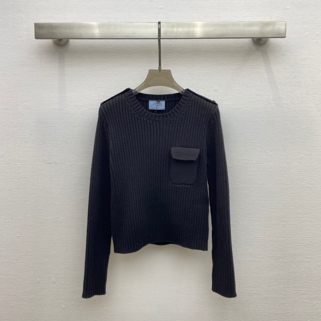 人気新作～プラダ セーター コピー フェミニン ウール クルーネック セーター ブラック