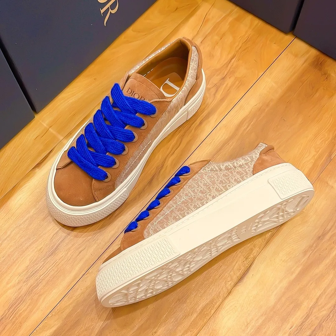 Dior 23秋 限定 B33スニーカー クリスチャン・ディオール スニーカー コピー Dior 23秋 限定 B33スニーカー クリスチャン・ディオール スニーカー コピー