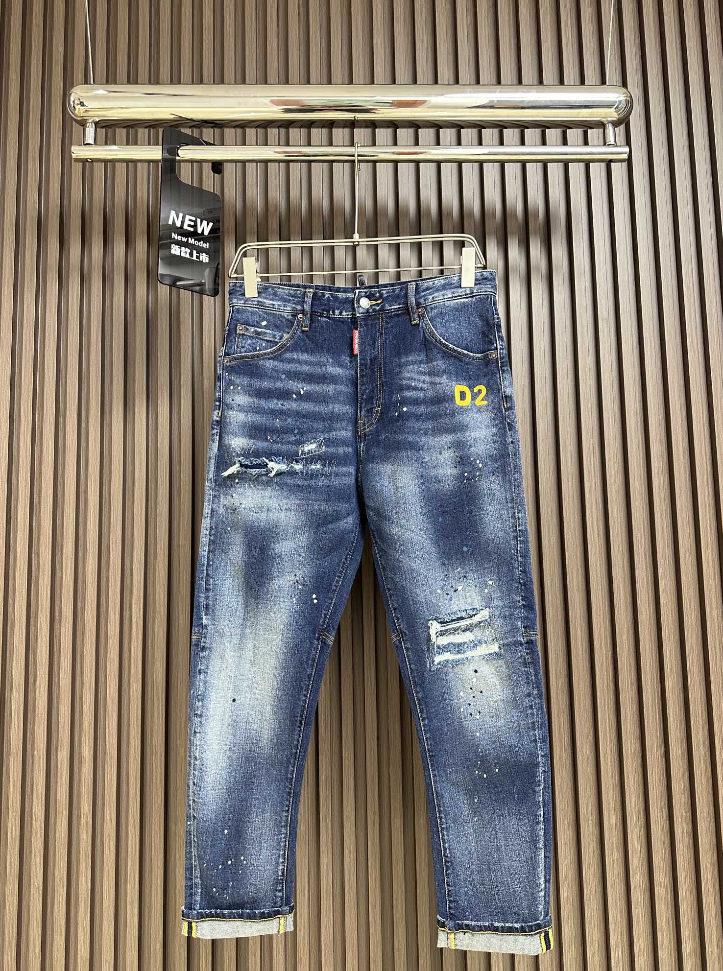 おしゃれ ダメージ加工 デニムパンツ ディースクエアード ジーンズ コピー メンズ