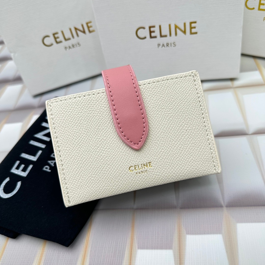 人気 セリーヌ CELINE アコーディオン カードホルダー 偽物 ロゴ