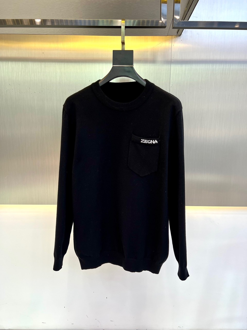 エルメネジルド・ゼニア セーター コピー 定番 合わせやすい ロゴ ブラック