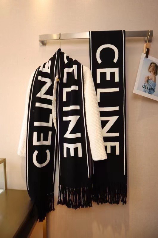 (よう)(新品　未着用)CELINE ゴルフクラブデザイン スカーフ CELINE Scarf | HOLIDAY WORKS