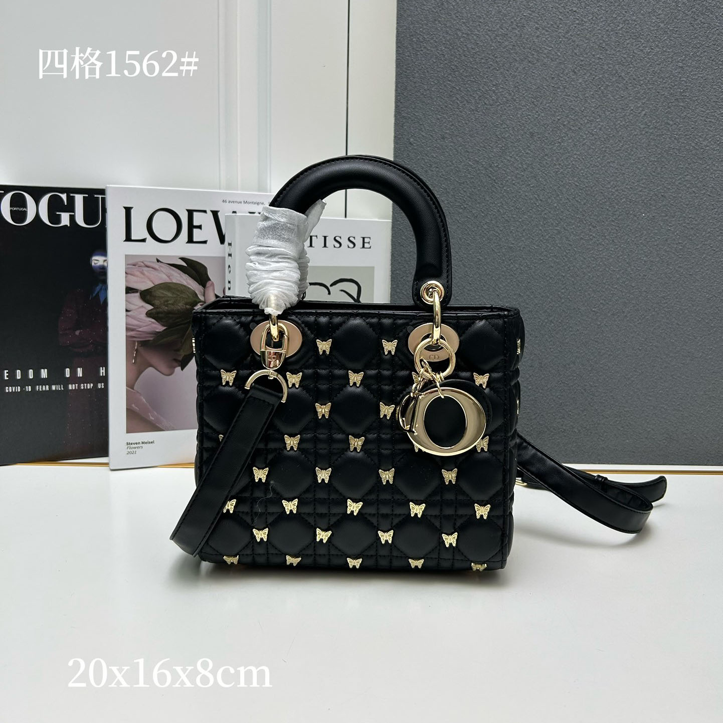 バタフライスタッズ カナージュ LADY DIOR スモール ハンドバッグ 偽物 ブラック