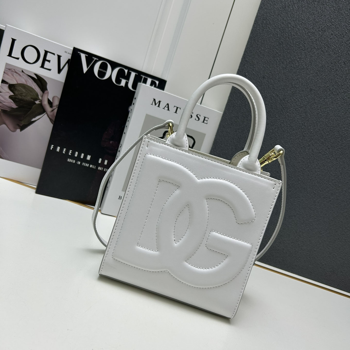 DG DAILY ショッピングバッグ ミニ ドルチェ&ガッバーナ バッグ スーパーコピー ホワイト