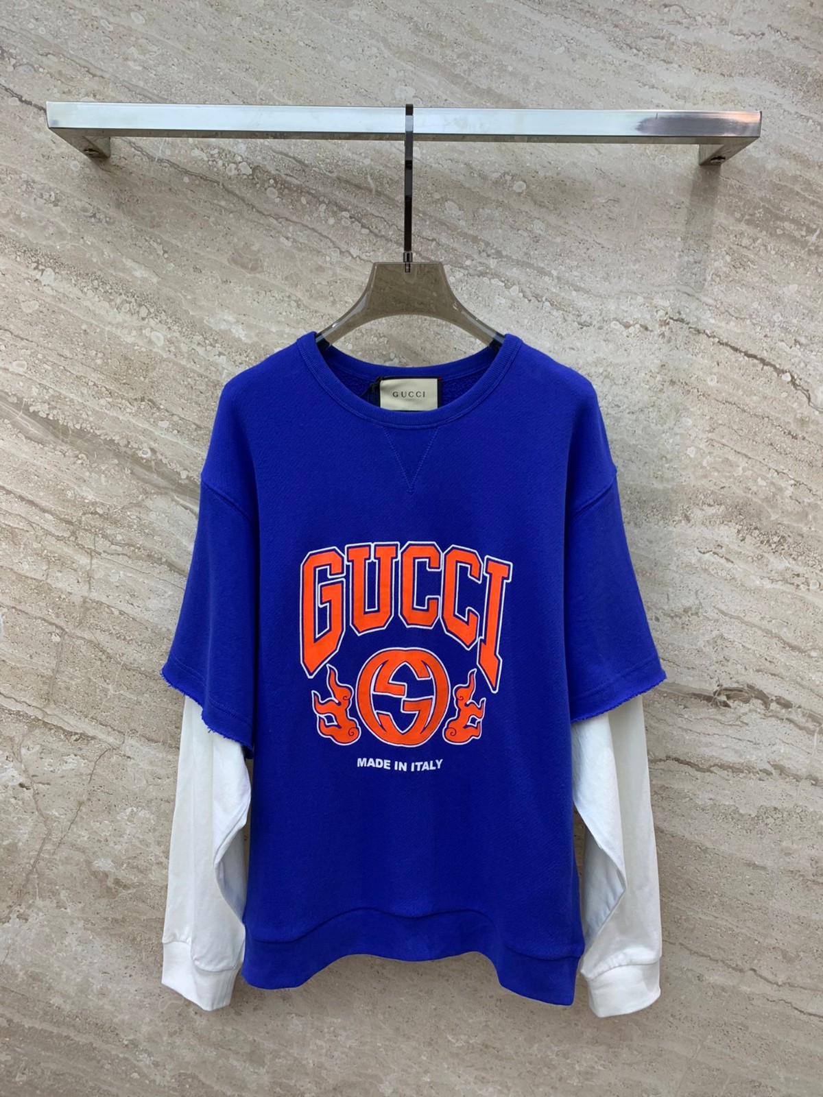 お洒落 カジュアル クルーネック ロゴ 長袖Tシャツ グッチ Tシャツ コピー