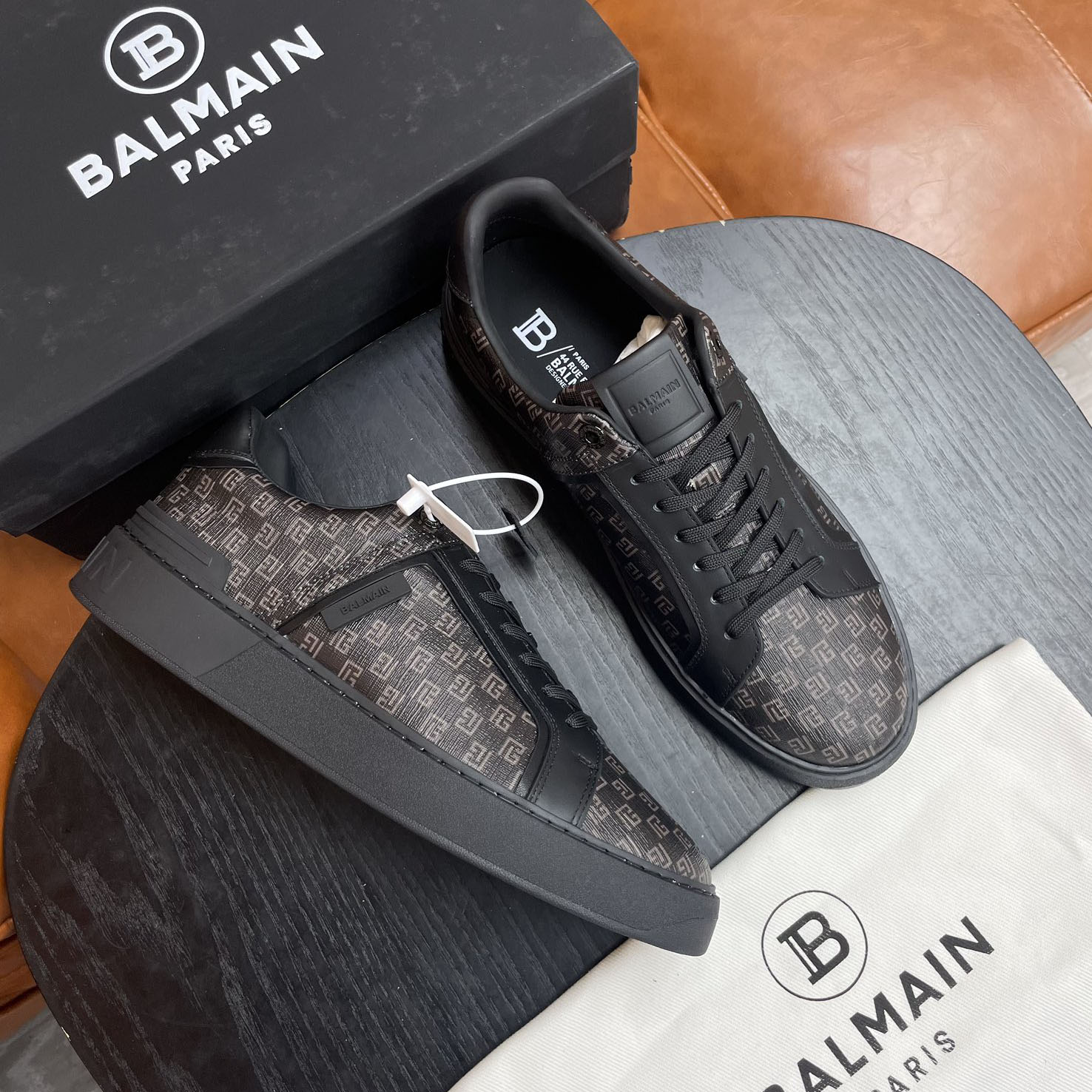 メンズ バルマン スニーカー コピー 定番 人気 B-Court Flip スニーカー